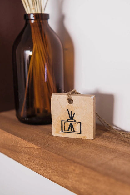 Salkım Sabun-Doğal Taş Traverten Askılı %100 Organik 6 Ay Kalıcı Oda Kokusu